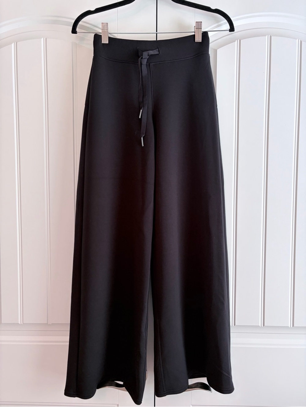 Spanx NWT Soft Casual Wide Leg Sweat Track Pants Women's Size XS Black